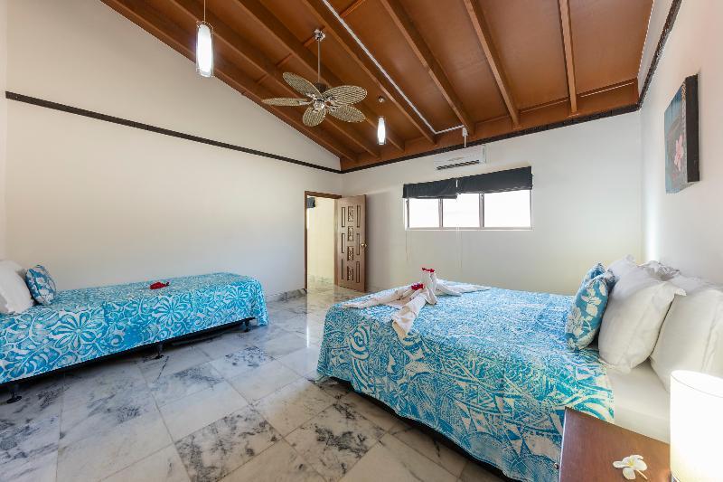 Return To Paradise Resort & Spa Matautu Exterior photo